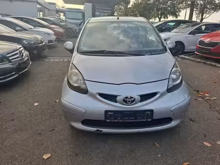 Toyota Aygo 1.0 VTi 68
