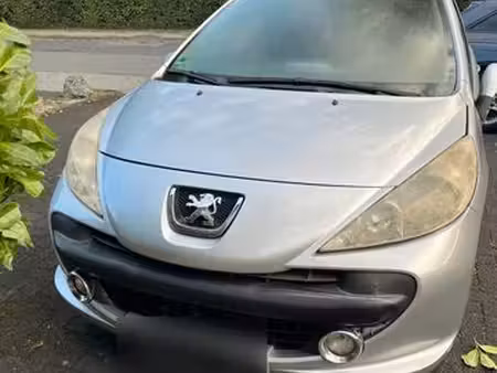Peugeot 207 1.4 HDi 70