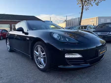 Porsche Panamera V6 3.0 250