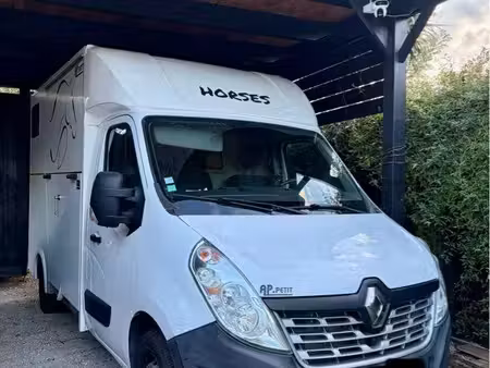 Renault Master 2.3 dCi 135