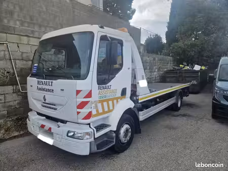 Renault Midlum