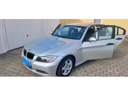 BMW Série 3 318i 2.0 129