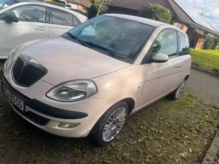 Lancia Ypsilon 1.2 60 Argento