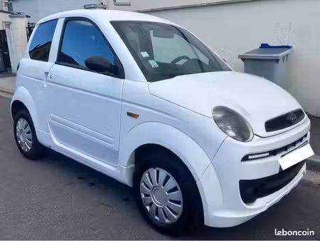 Microcar MGO