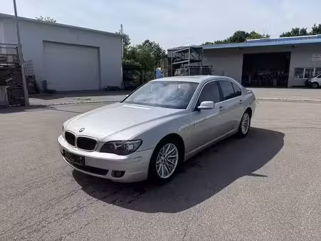 BMW Série 7 750i 4.8 367