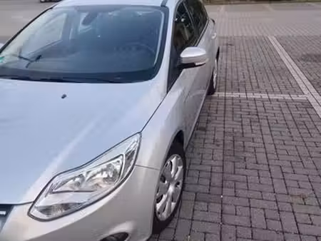 Ford Focus 1.0 125