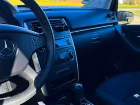 Mercedes-Benz Classe B B 200 2.0 136