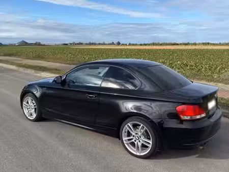 BMW Série 1 118d 2.0 143