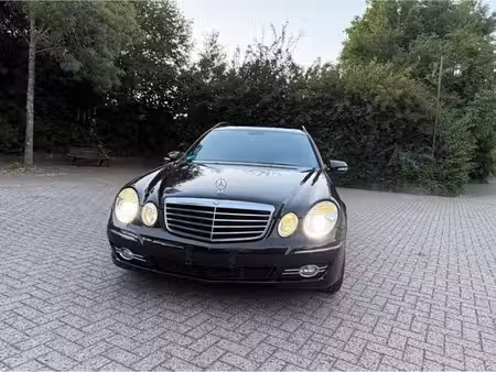 Mercedes-Benz Classe E E 320 V6 3.0 CDI 224