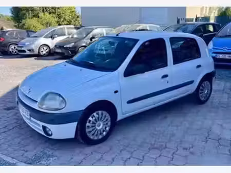 Renault Clio 1.9