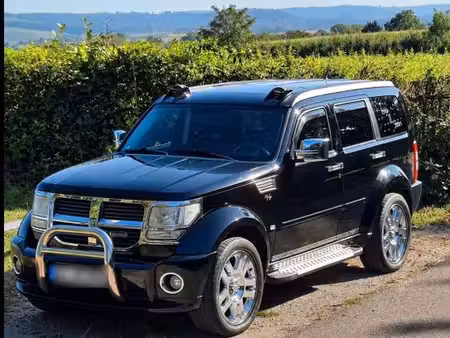Dodge Nitro V6 4.0 260 4x4