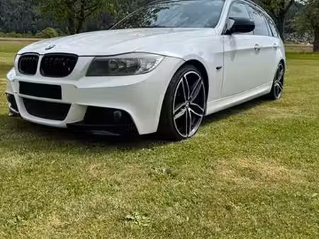 BMW Série 3 320d 2.0 130