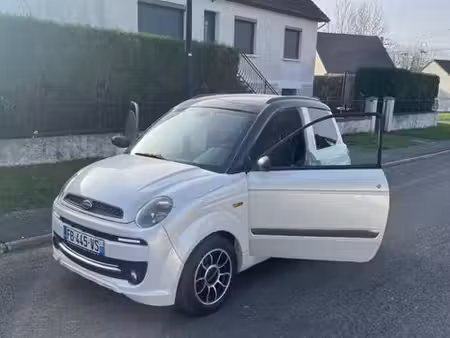 Microcar MGO