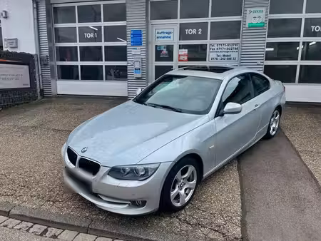 BMW Série 3 320i 170