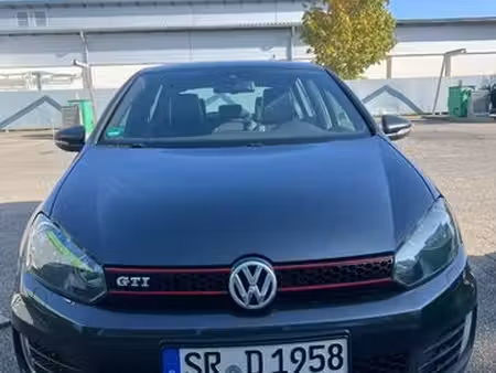 Volkswagen Golf GTI 2.0 TSI
