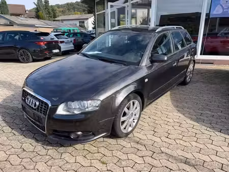 Audi A4 2.0 TDI 170 S line
