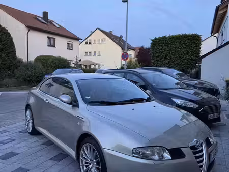 Alfa Romeo GT 2.0 165 Progression