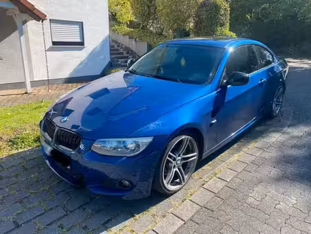 BMW Série 3 325d 3.0 204