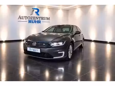 Volkswagen Passat GTE 1.4 TSI 218