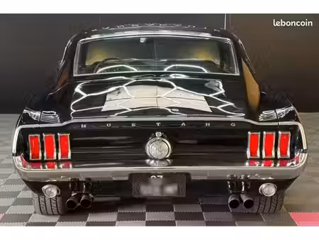 Ford Mustang Fastback