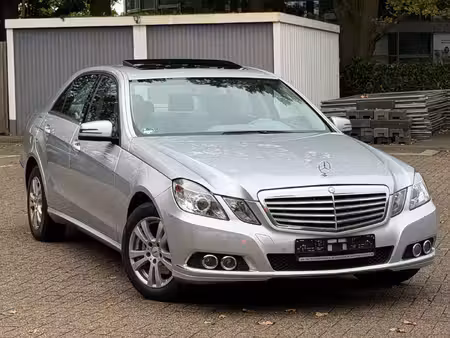 Mercedes-Benz Classe E E 220 2.1 CDI 170 Elegance
