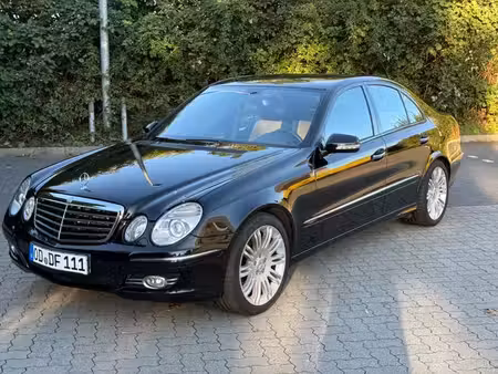 Mercedes-Benz Classe E E 500 V8 5.5 Avantgarde 4Matic