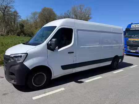 Renault Master 2.3 dCi 135