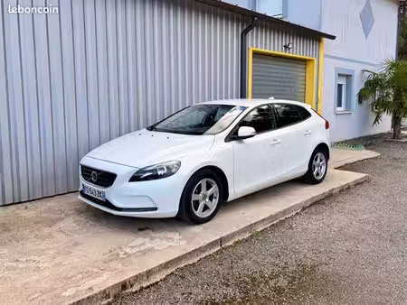 Volvo V40 D2 2.0 120