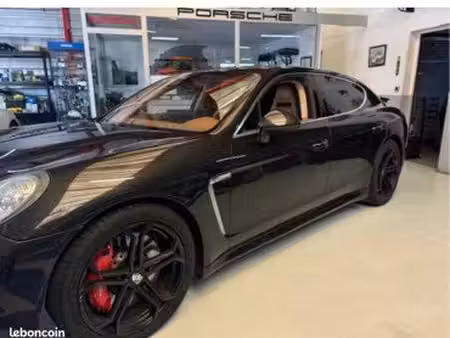 Porsche Panamera Turbo V8 4.8 500 4x4