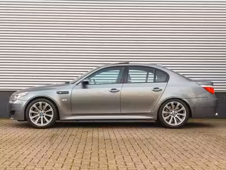 BMW Série 5 M5 V10 5.0 507