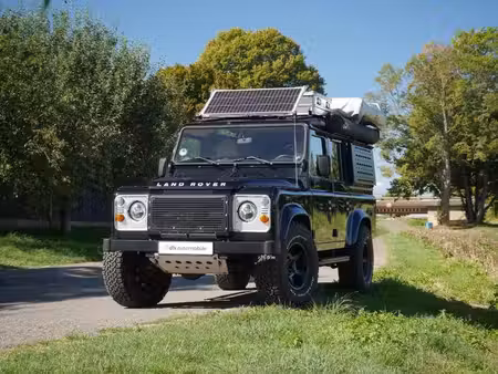 Land Rover Defender 2.4 122 4x4