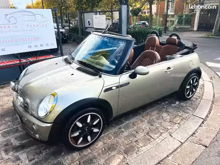 Mini Cabrio Cooper 1.6 115