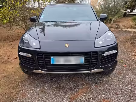 Porsche Cayenne Turbo S V8 4.8 550 4x4