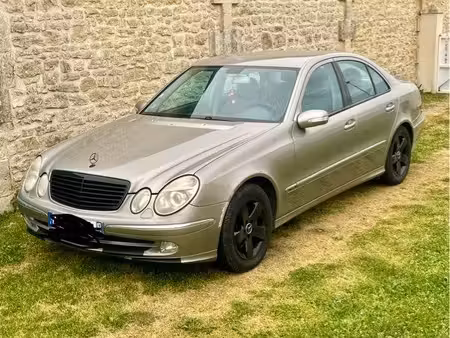 Mercedes-Benz Classe E E 320 204