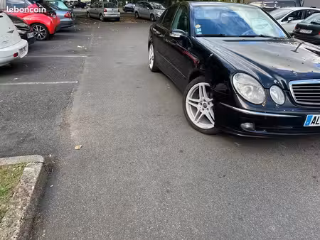 Mercedes-Benz Classe E E 320 3.0 224