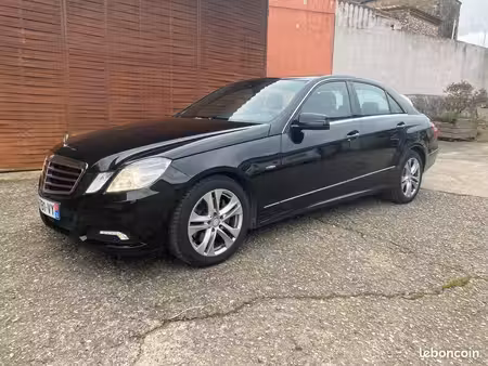 Mercedes-Benz Classe E E 250 2.1 CDI 150