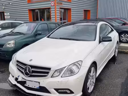 Mercedes-Benz Classe E E 500