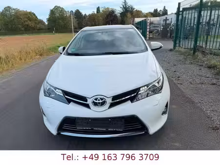 Toyota Auris 2.0 124
