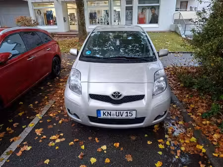 Toyota Yaris 1.3 101