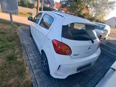 Mitsubishi Space Star 