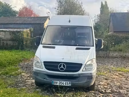 Mercedes-Benz Sprinter 