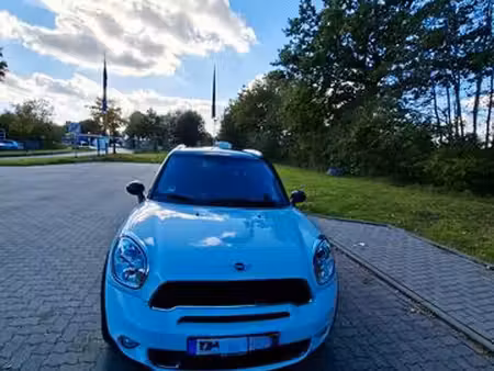 Mini Countryman Cooper SD 2.0 143 ALL4