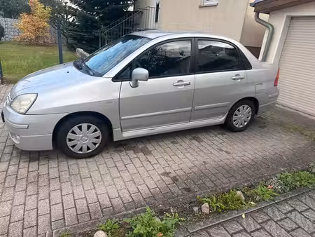Suzuki Baleno 