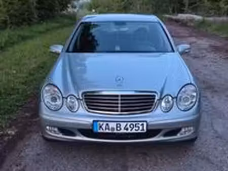 Mercedes-Benz Classe E E 240 V6 2.6 177 Classic