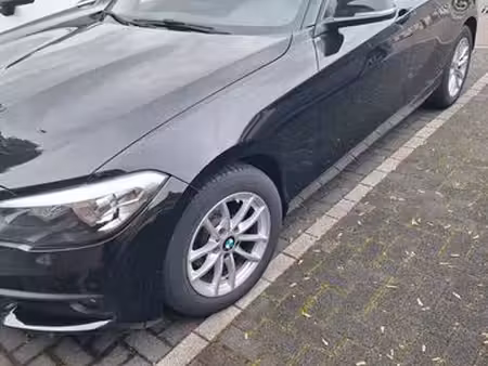 BMW Série 1 118i 136