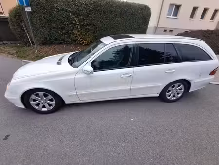 Mercedes-Benz Classe E E 220 2.1 CDI 150