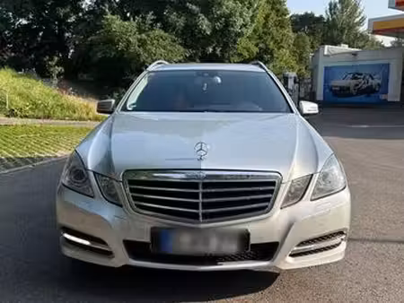 Mercedes-Benz Classe E E 250 2.1 150