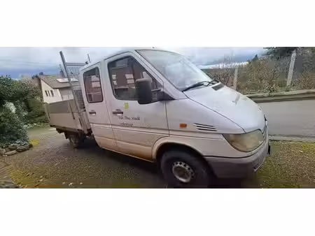 Mercedes-Benz Sprinter 313 2.1 129