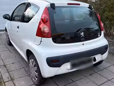 Peugeot 107 1.0 VTi 68
