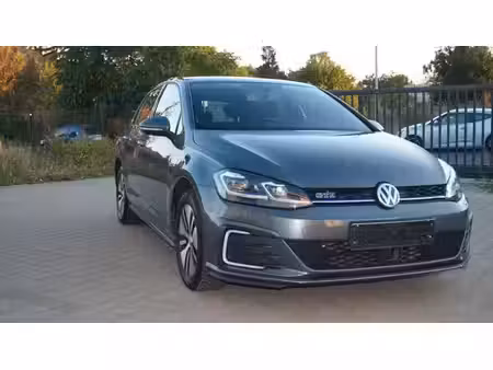 Volkswagen Golf GTE 1.4 TSI 204